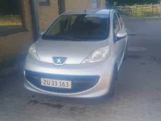 Peugeot 107 2009
