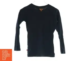 Bluse fra Hummel (Str. 104)