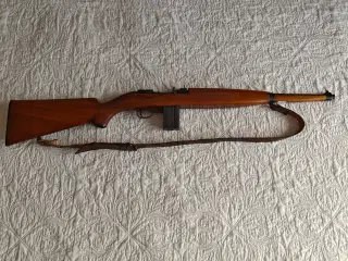 Fuldskæftet M1 Carbine Repeter cal. 30 Carb.