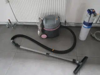 Støvsuger NILFISK VP 300 ECO