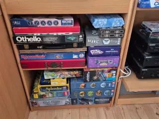 1 Botium reol i bøg