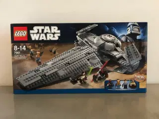 LEGO Star Wars 7961 Darth Maul's Sith Infiltrator 