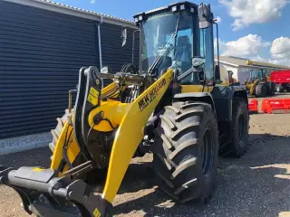 New Holland W110D LR