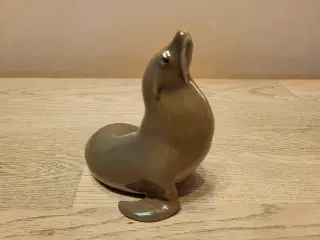 Porcelæn, Porcelænsfigur, søløve, nr. 1441, Royal