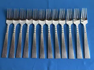 12 Plissé frokostgafler i Sølvplet, pris pr. stk.