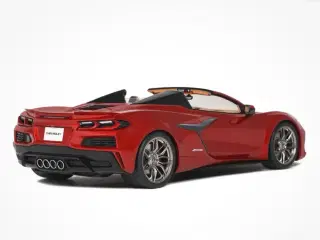 1:18 Chevrolet Corvette C8 Roadster 2022