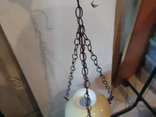 lampe med glaskuppel og keramik bund