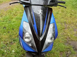 Scooter knallert 