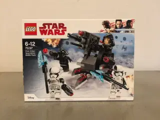 LEGO Star Wars 75197 First Order Specialists Battl
