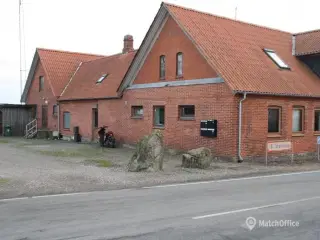 Erhvervslokale til lager el. forening