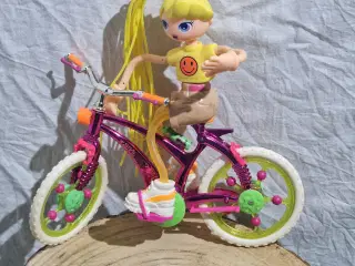 Betty Spaghetty Doll ,Bike,Vintage, Retro, Hasbro