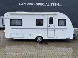 2019 - Adria Altea 502 UL   Adria Altea 502 UL 2019 - på vej ind hos Camping-Specialisten.dk