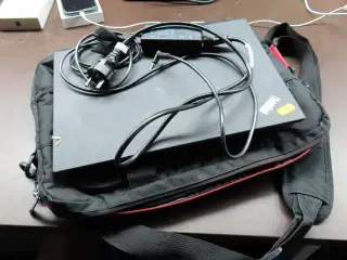 Bærbar PC, LENOVO THINKPAD P14S