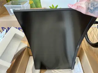 Samsung Odyssey G7 240hz 27” Curved 