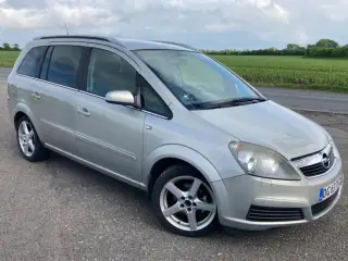 Opel Zafira 1.8 140HK 7 Personer