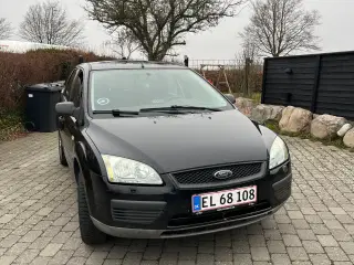 🚗 Ford Focus stationcar – økonomisk 