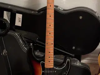 Japansk Stratocaster m/indbygget effektboard