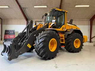 Volvo L 90 H AGRICULTURE! KUN 4 TIMER, LANG BOM OG LOCK-UP! PÅ LAGER TIL OMGÅENDE LEVERING!