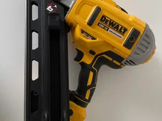 DeWalt