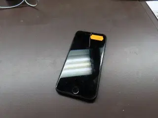 Mobiltelefon, APPLE IPHONE