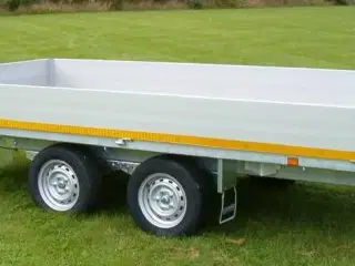 EDUARD 2000kg trailer (406x200cm indvendig)