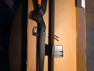 Tikka T3X CTR skæfte samt magasin