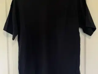 Sort t-shirt fra Filippa K