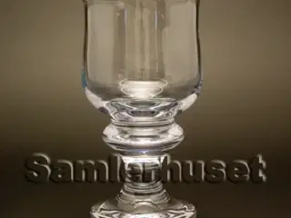 Tivoli Ølglas. H:160 mm.