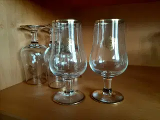 6 stk gamle cognacglas med guldkanter
