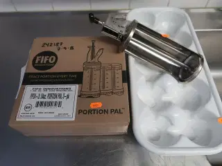 Pistol dispenser kit 710 ml FIFO PORTION PAL (Brugt)