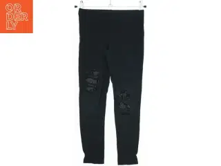 Sorte leggings med slidser (str. 116)