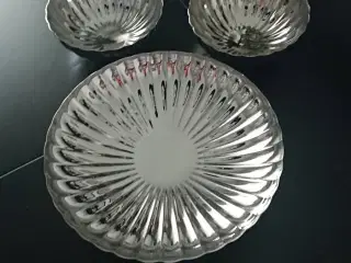 Georg Jensen Fad, skåle og lysestager