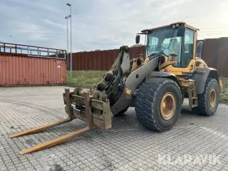 Gummiged Volvo L90G