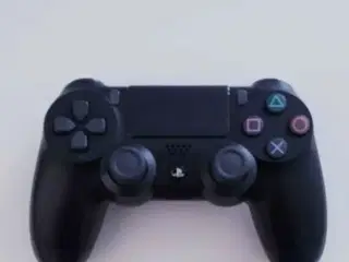 Playstation controller har 2 stk (: