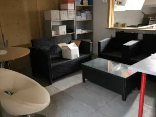 Indhold i rum (se beskrivelse)