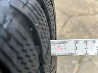 Vinterdæk 215/65/R16. 98H. 4 stk