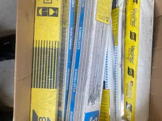 Svejseelektroder 1 ks med diverse elektroder