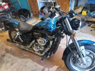 Suzuki vz 800 Marauder