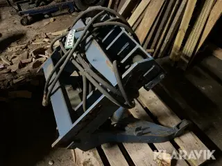 Frontlift med beslag