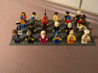 Lego figurer sælges