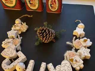 Juleophæng i træ