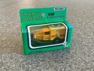 Matchbox 1991 University of Notre Dame Ford Van