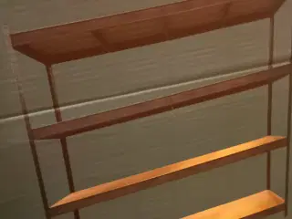 2 nye reoler sælges