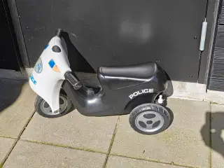 Dantoy Politi Scooter Med Gummihjul