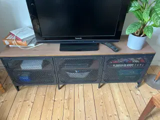 TV-bord - FJÄLLBO Ikea - God stand