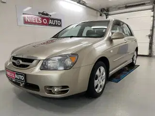 Kia Cerato 1,6 LX aut.