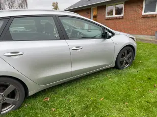 Kia Ceed 1,6 cdti 128hk st.car