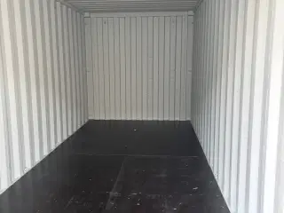 NY 20 fods Container - ID: FAMU 888549-0