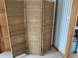 3 fløjet rumdeler