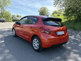 Peugeot 208 1,6 BlueHDI 100HK 5D med partikelfilte
